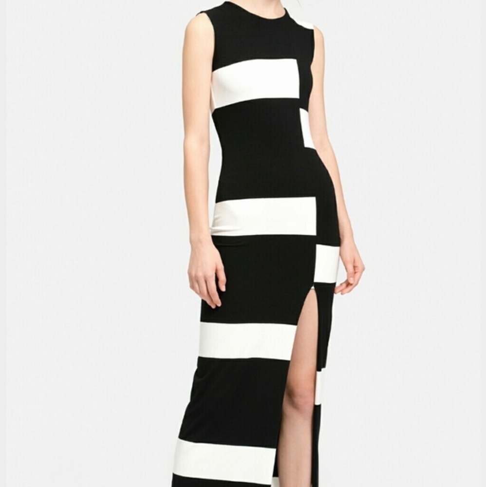 NADIA TARR MAXI DRESS ONE SZ FIT MOST‎
